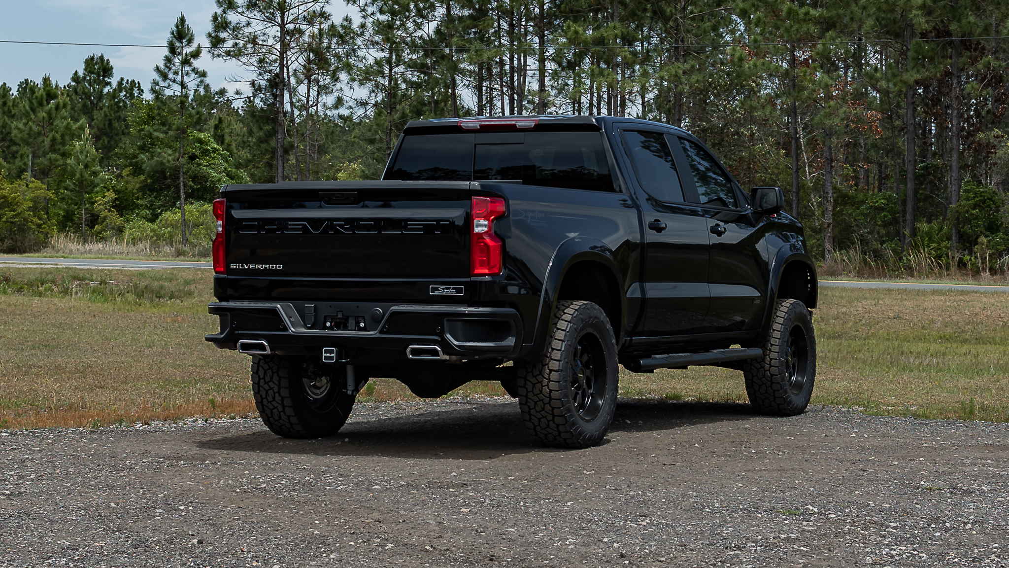 Chevy 1500 Signature Black