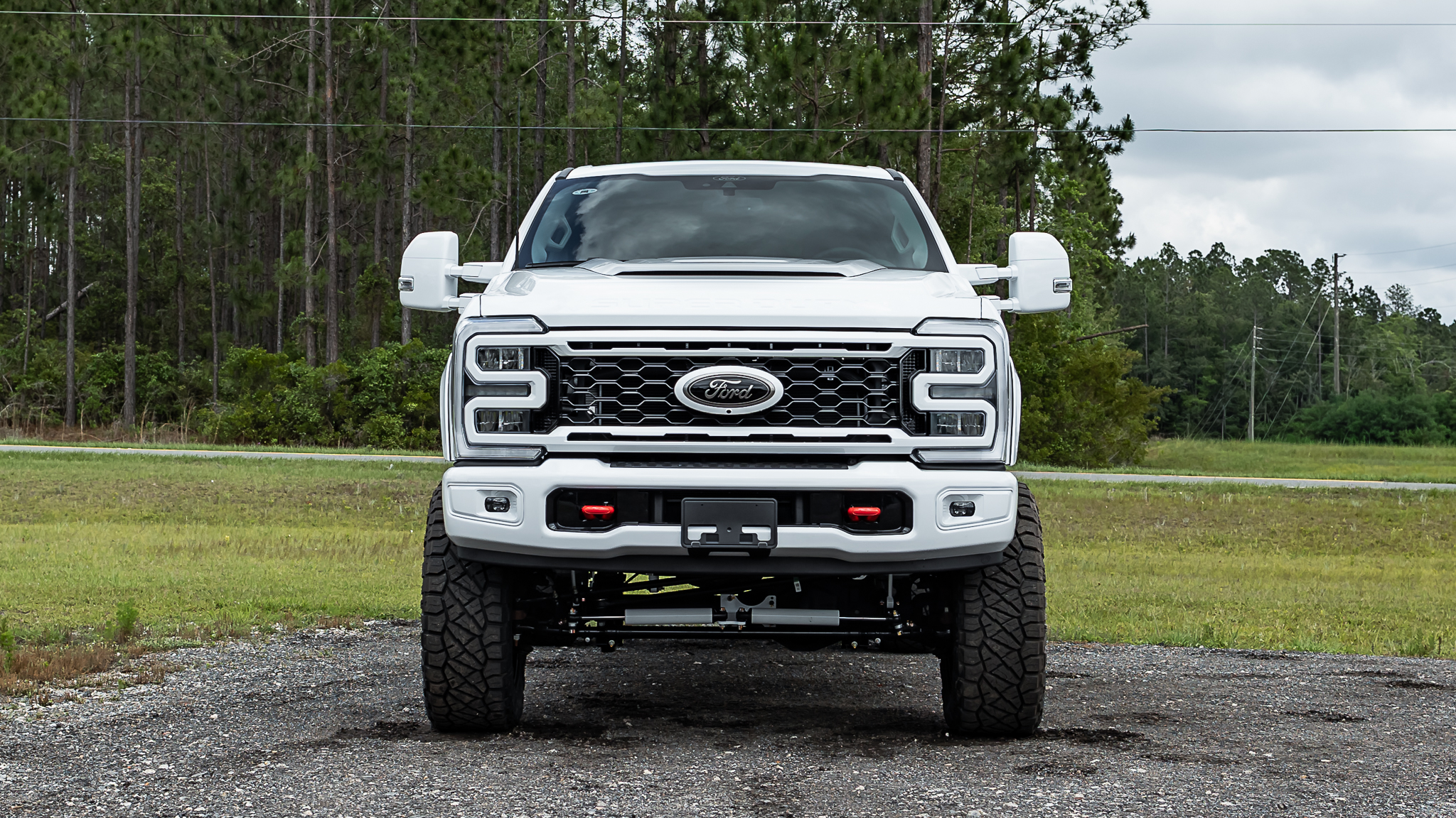 Ford F-250 Savage Oxford White