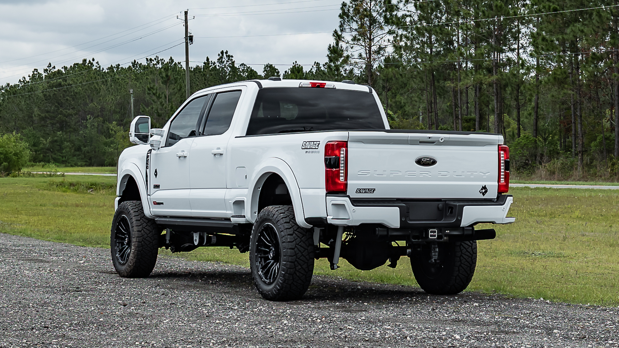 Ford F-250 Savage Oxford White