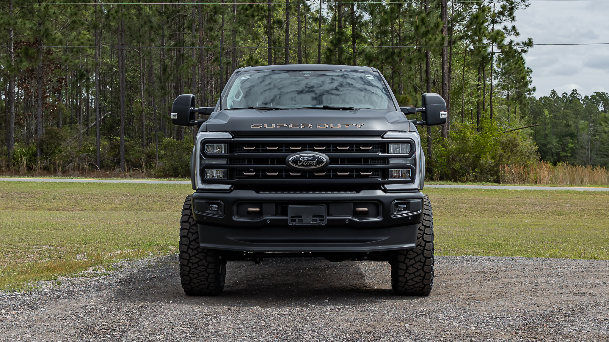 Ford F-250 Limited Matte Black