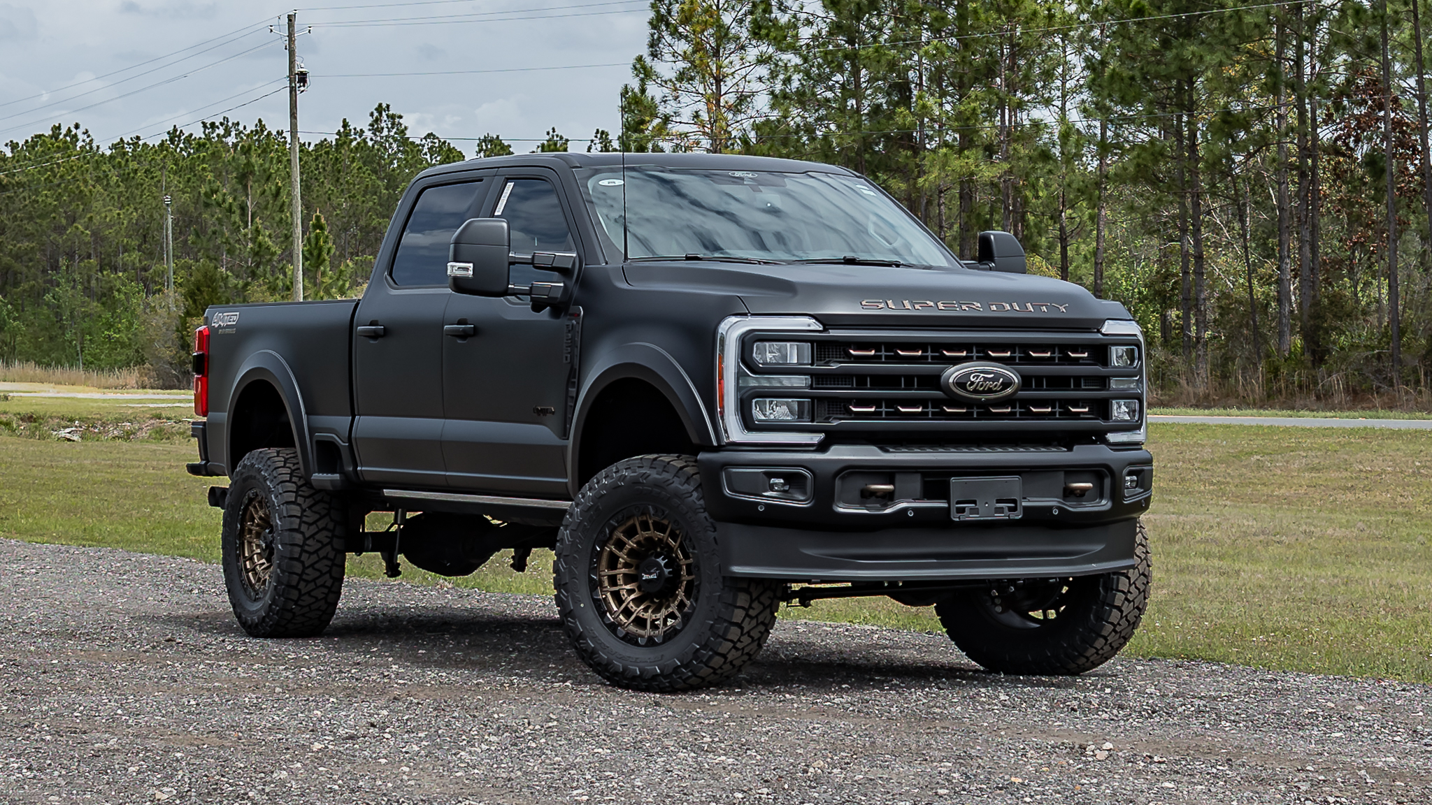 Ford F-250 Limited Matte Black
