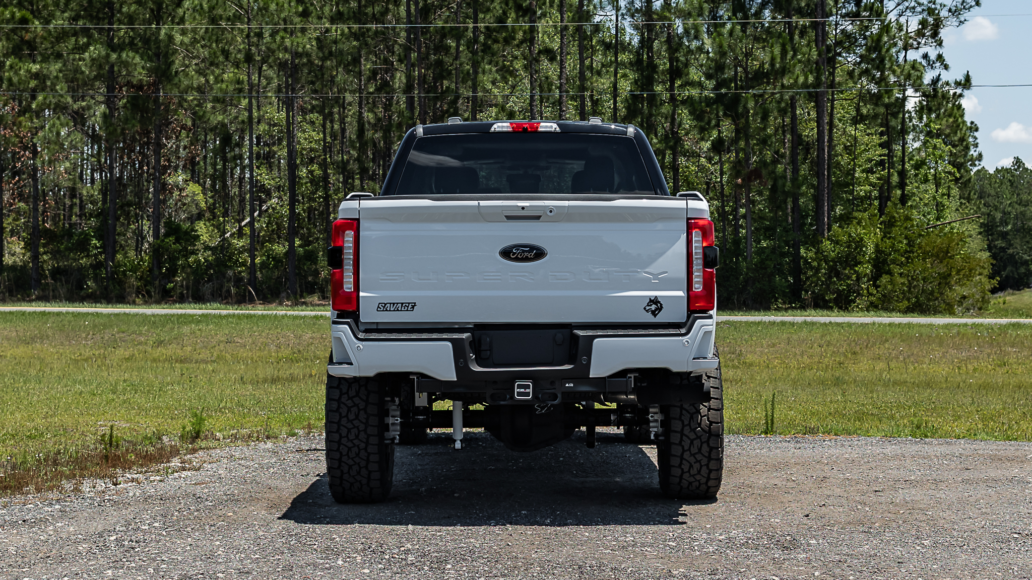 Ford F-250 Savage Oxford White