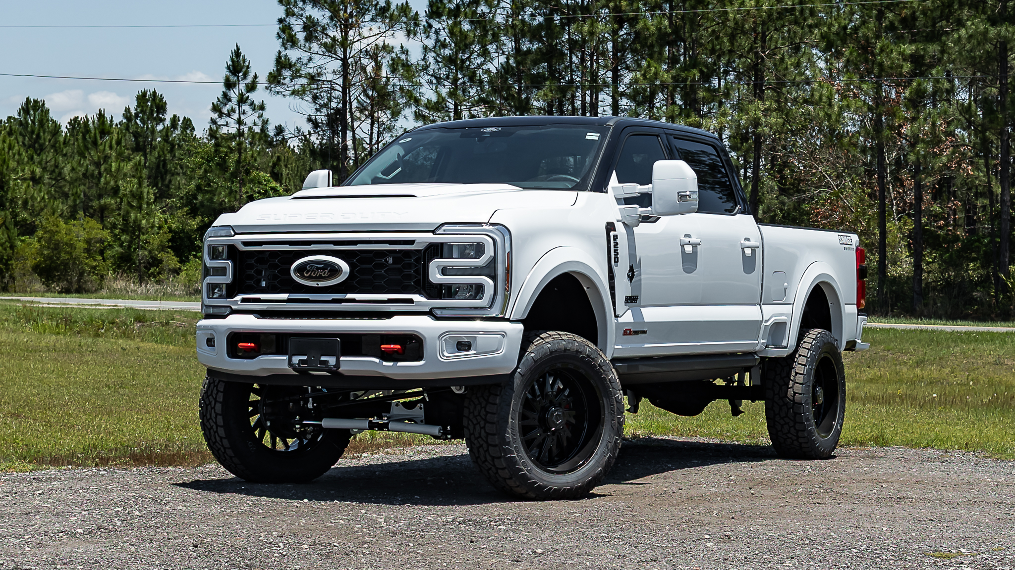 Ford F-250 Savage Oxford White