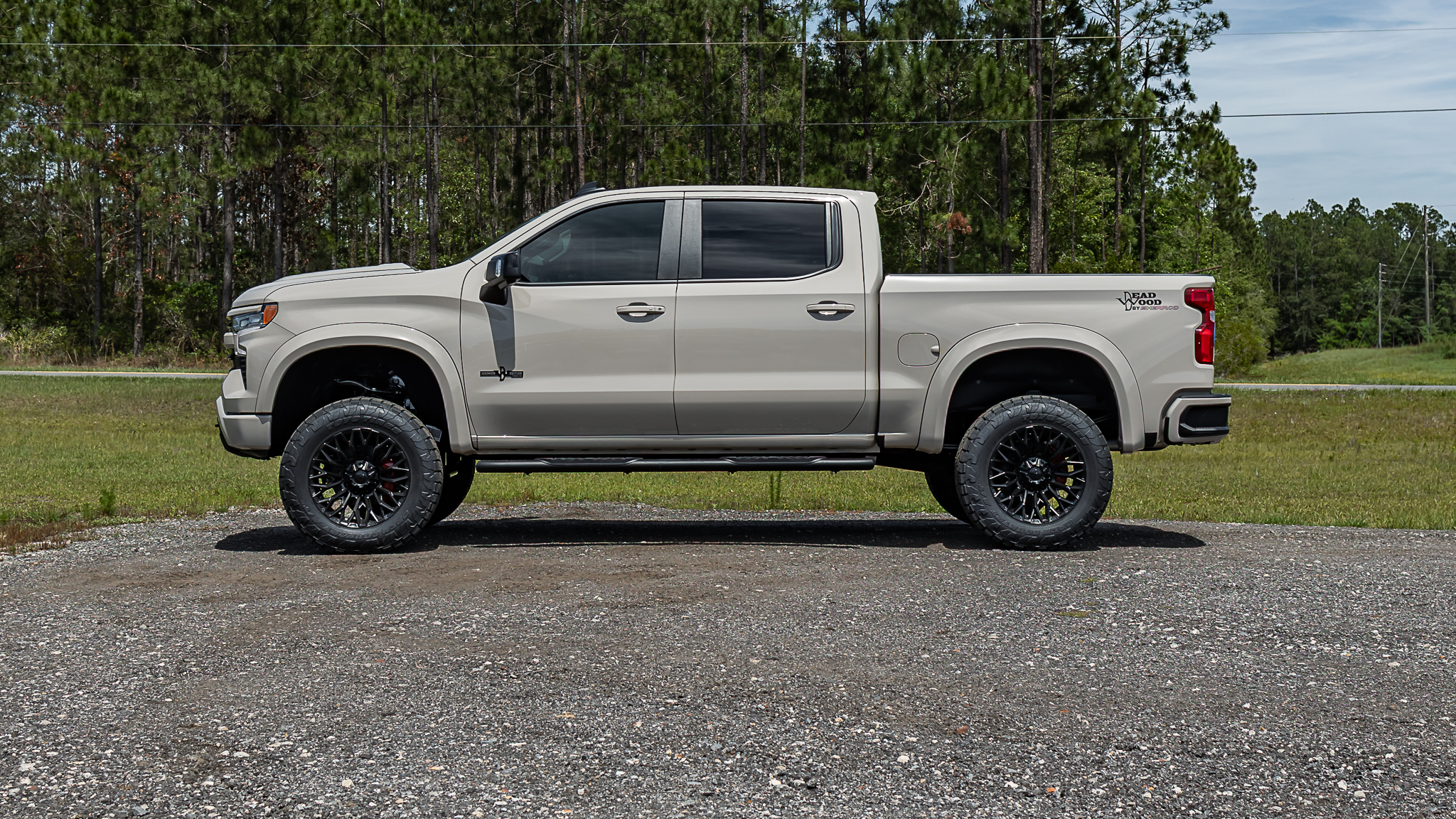 Chevy 1500 Deadwood Sand White Sands