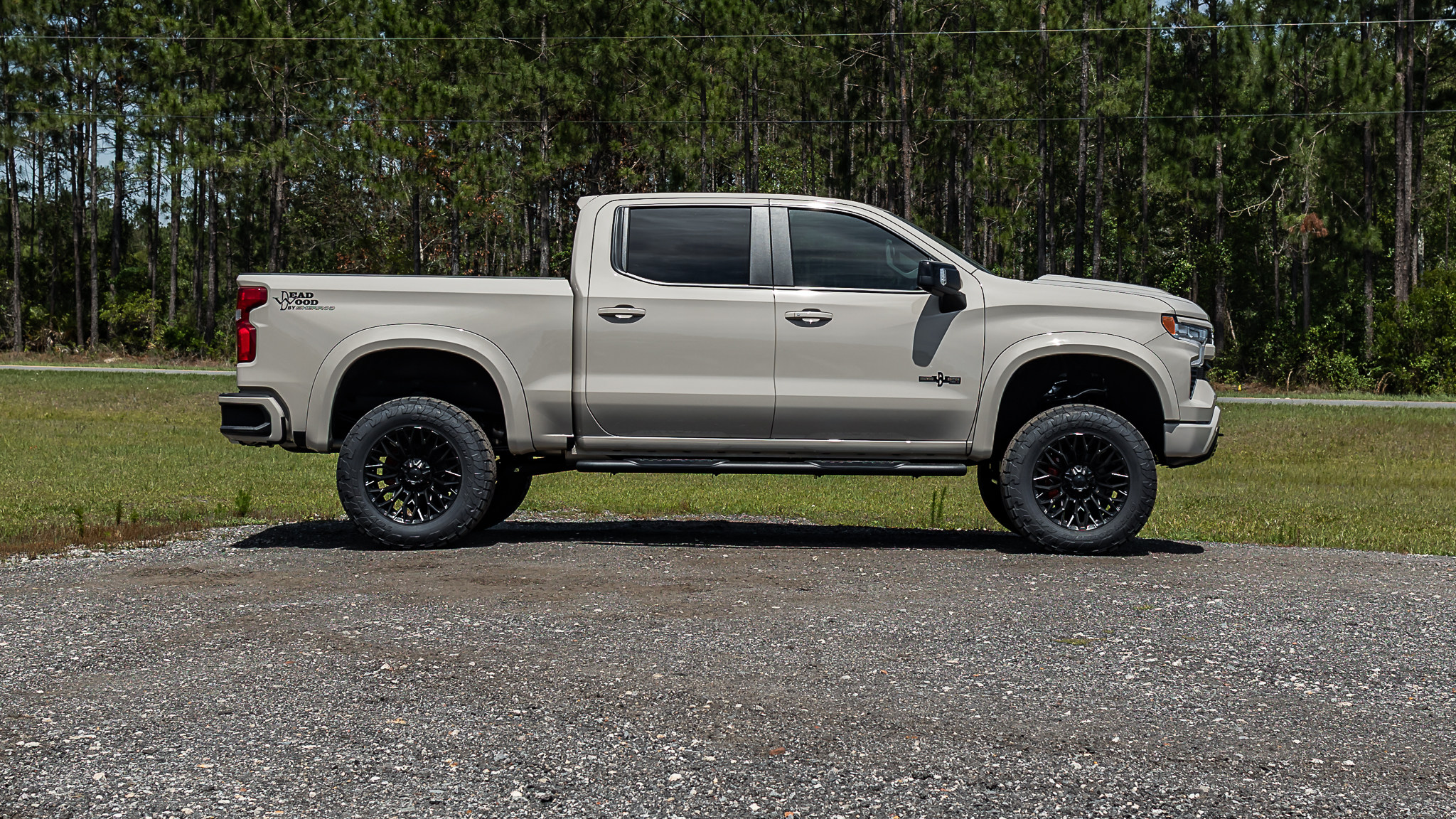 Chevy 1500 Deadwood Sand White Sands