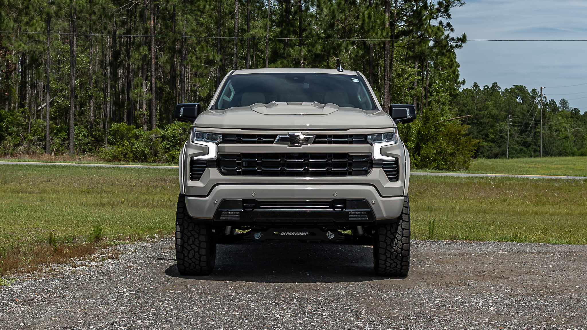Chevy 1500 Deadwood Sand White Sands