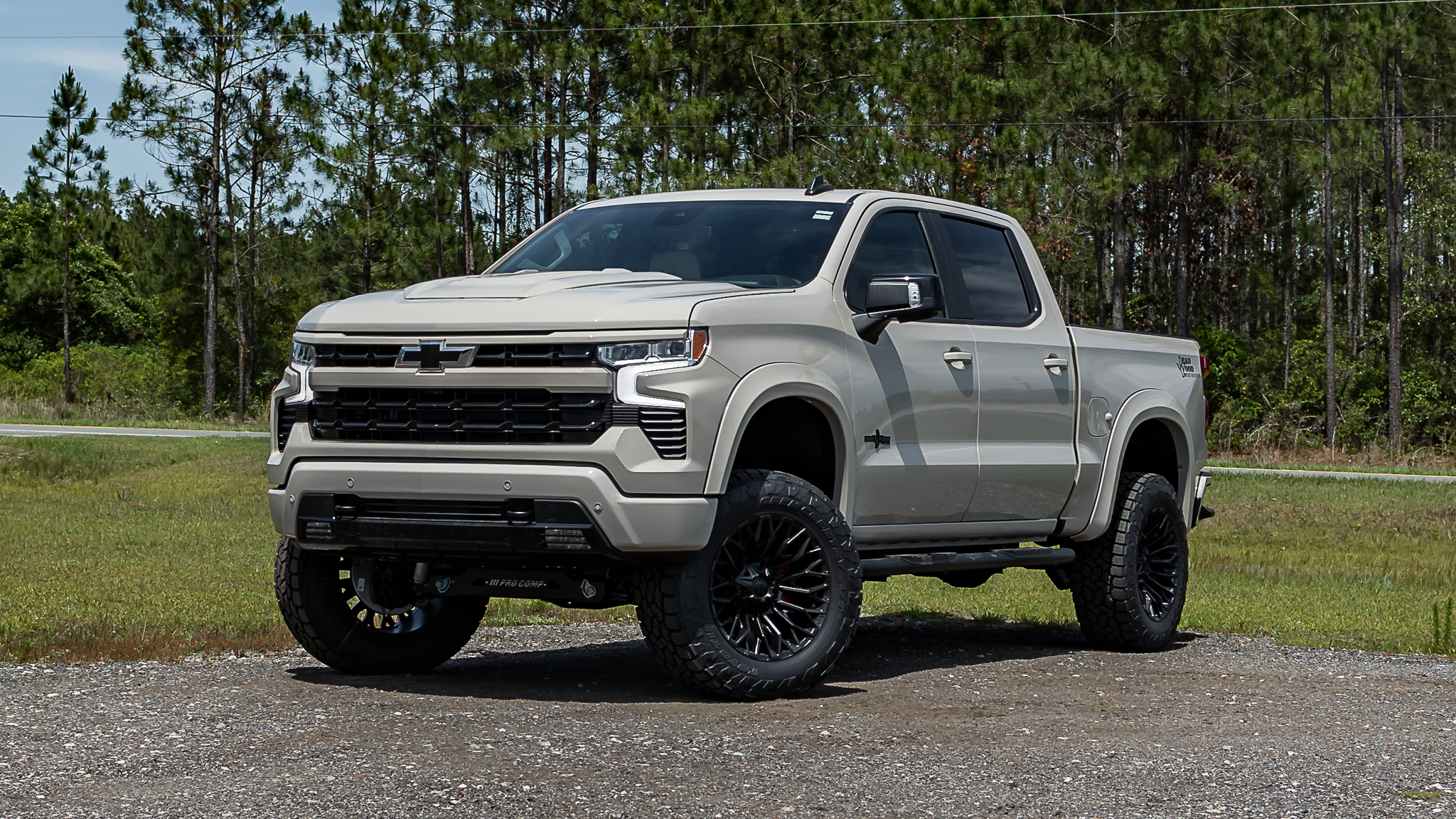 Chevy 1500 Deadwood Sand White Sands