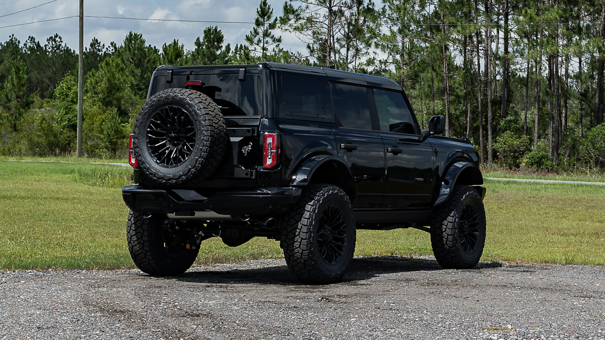 Ford Bronco Deadwood Smoke Agate Black