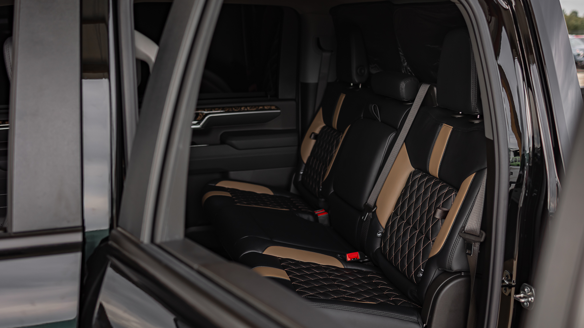 Chevy 2500 Limited Black