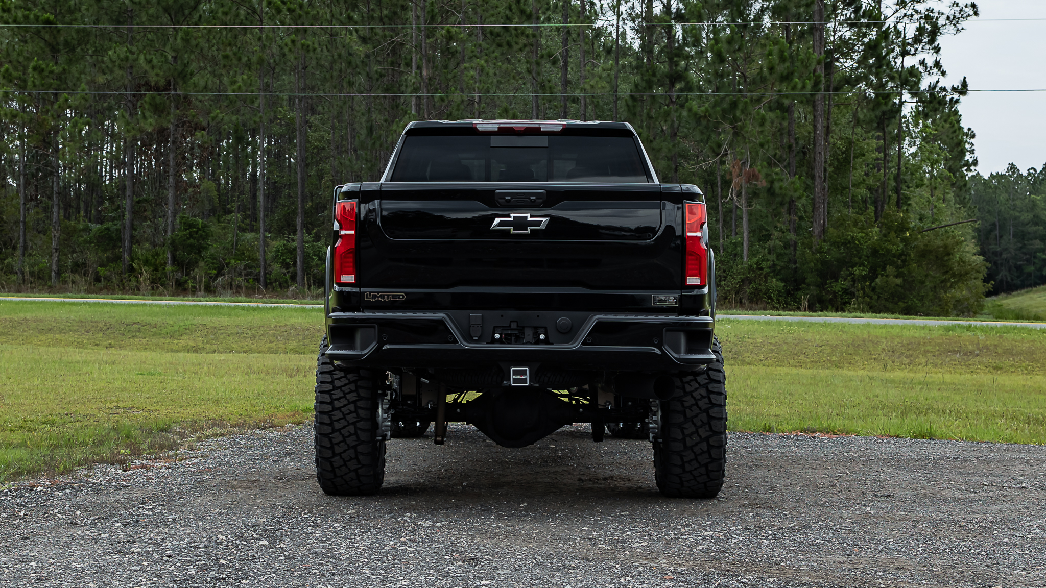 Chevy 2500 Limited Black