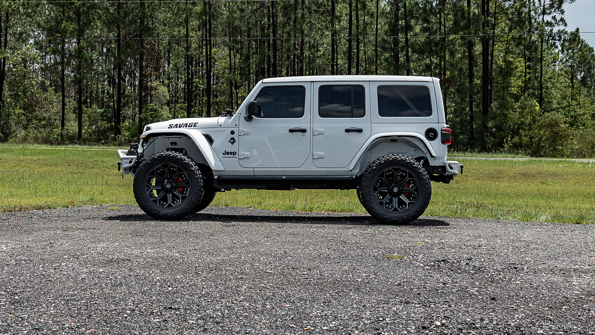 Jeep Wrangler Savage Bright White