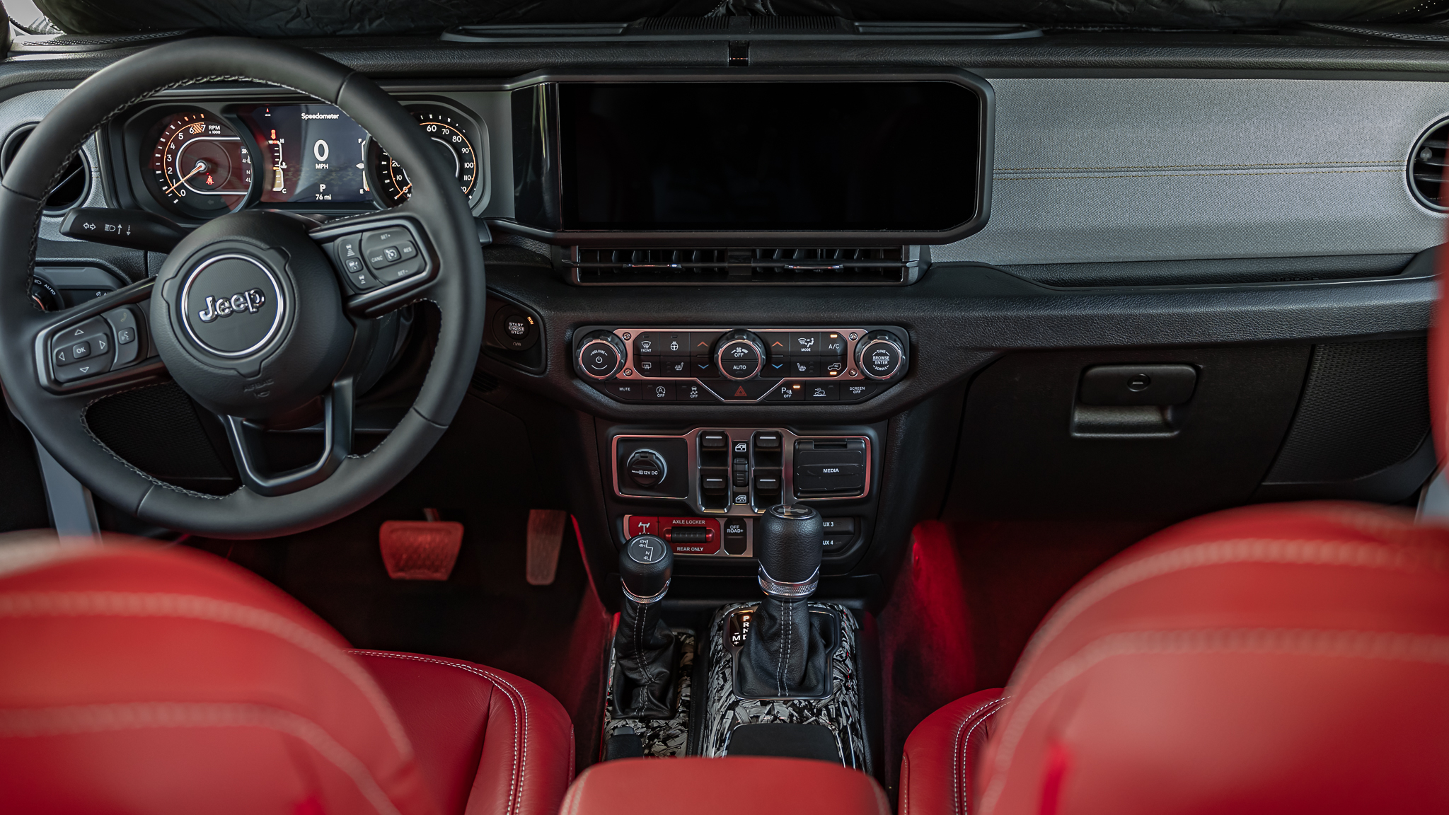 Jeep Wrangler Savage Bright White