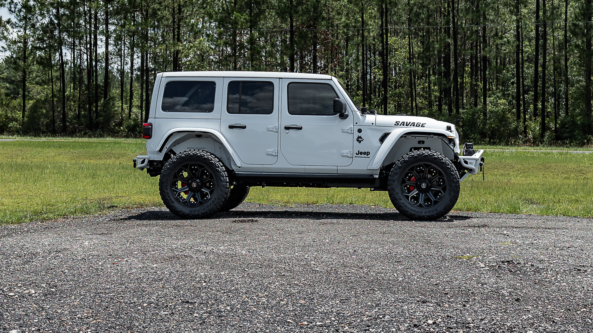 Jeep Wrangler Savage Bright White
