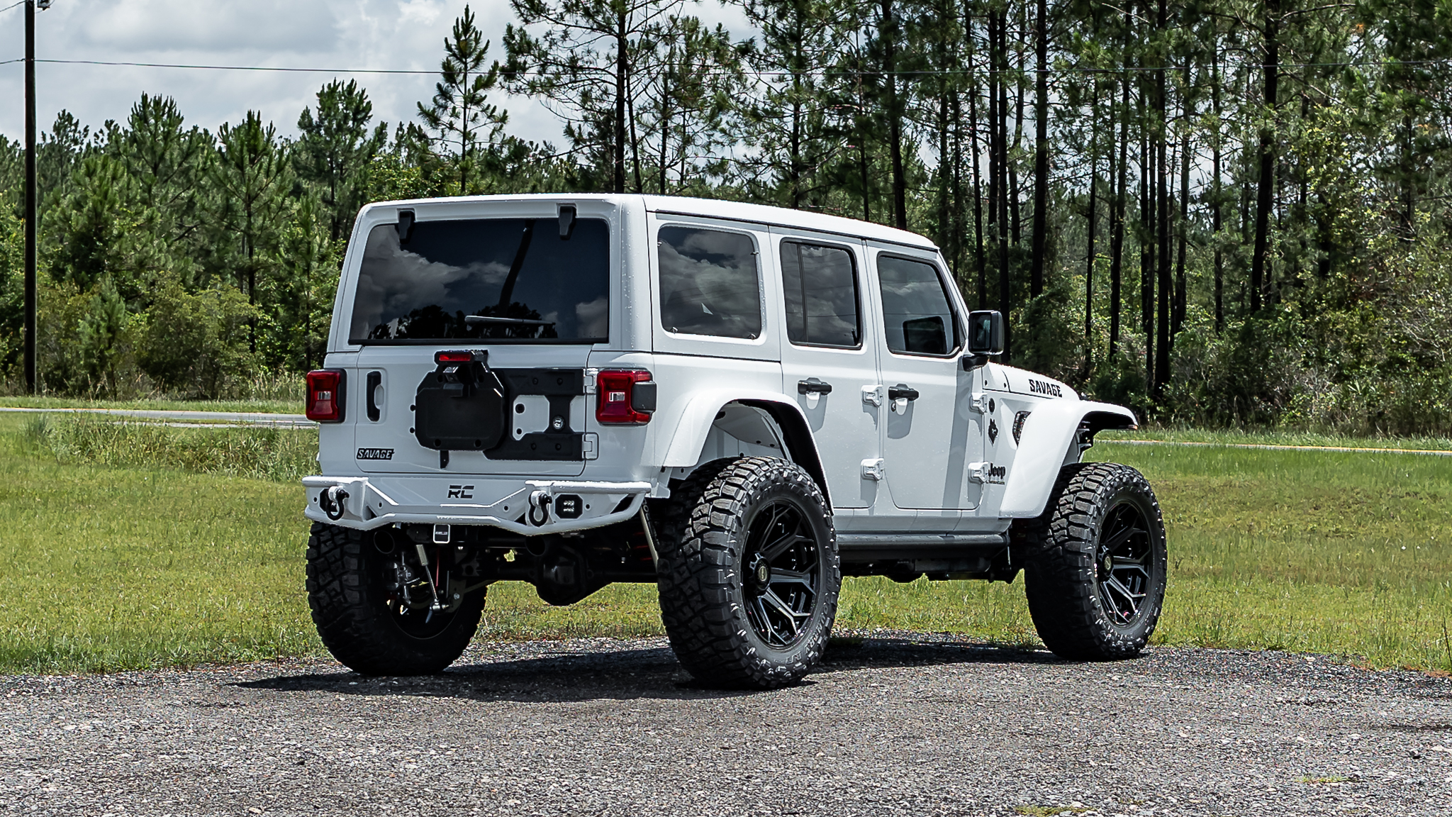 Jeep Wrangler Savage Bright White