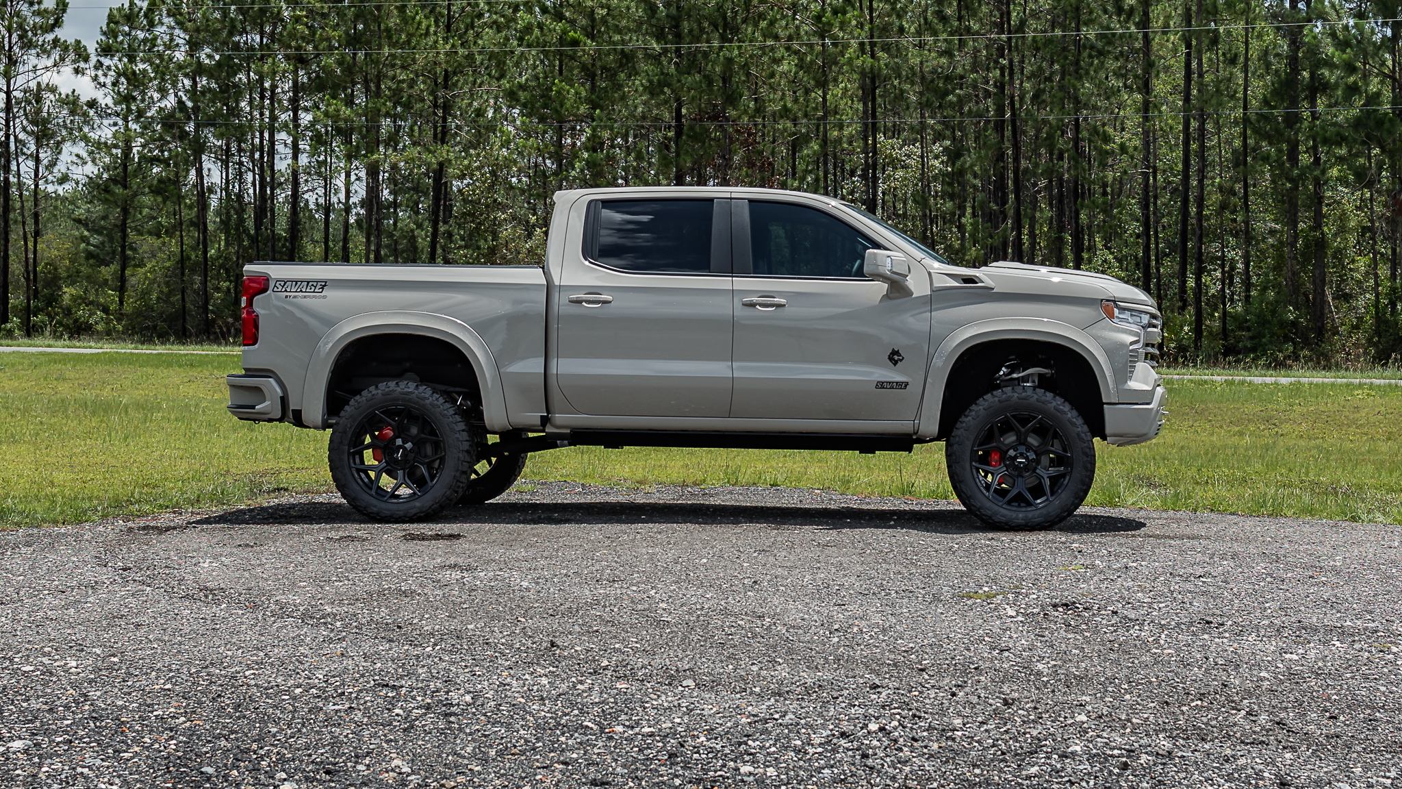 Chevy 1500 Savage White Sands