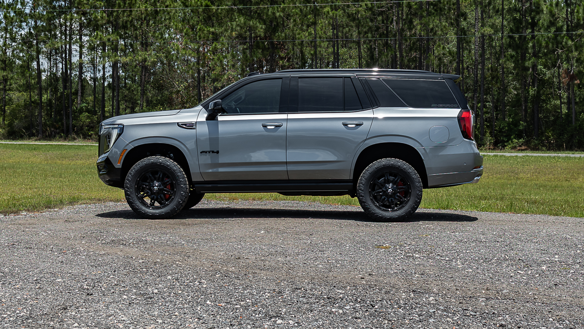 GMC Yukon Signature Sterling Metallic