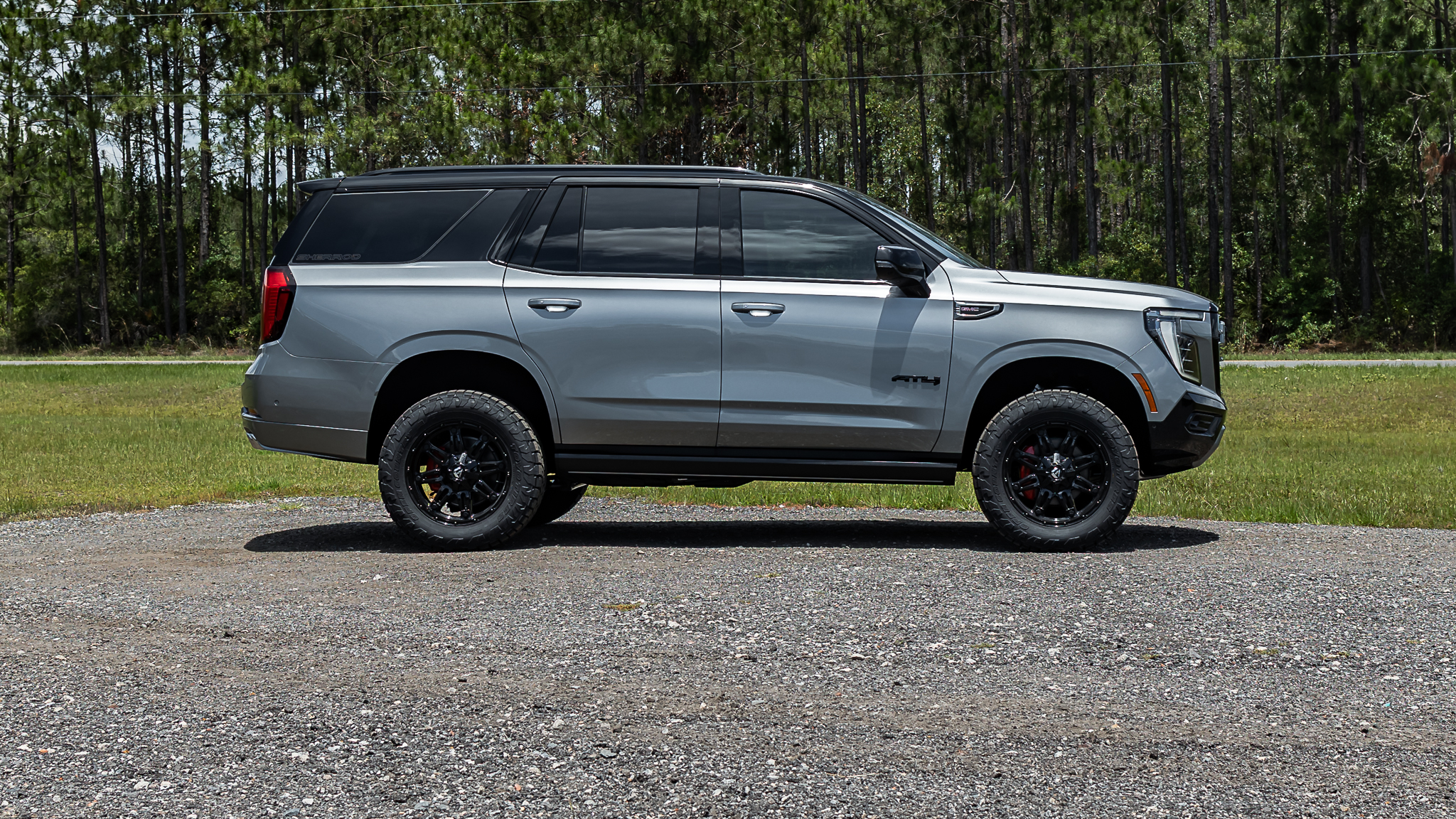 GMC Yukon Signature Sterling Metallic