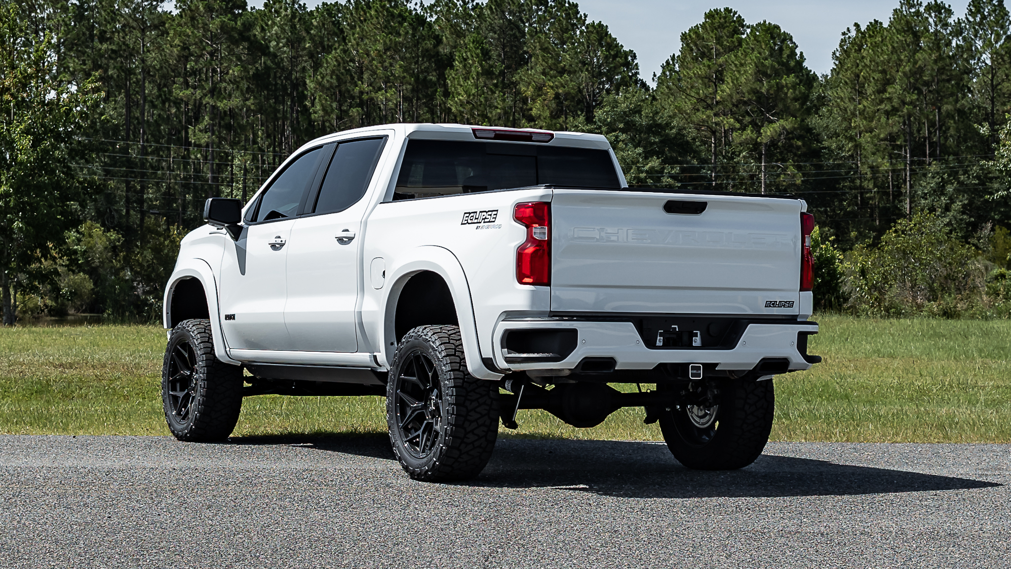 Chevy 1500 Eclipse Summit White