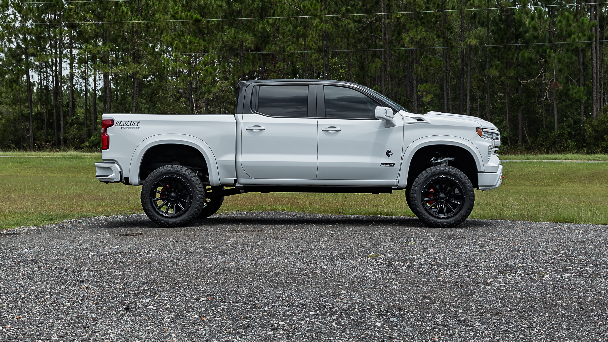 Chevy 1500 Savage Summit White