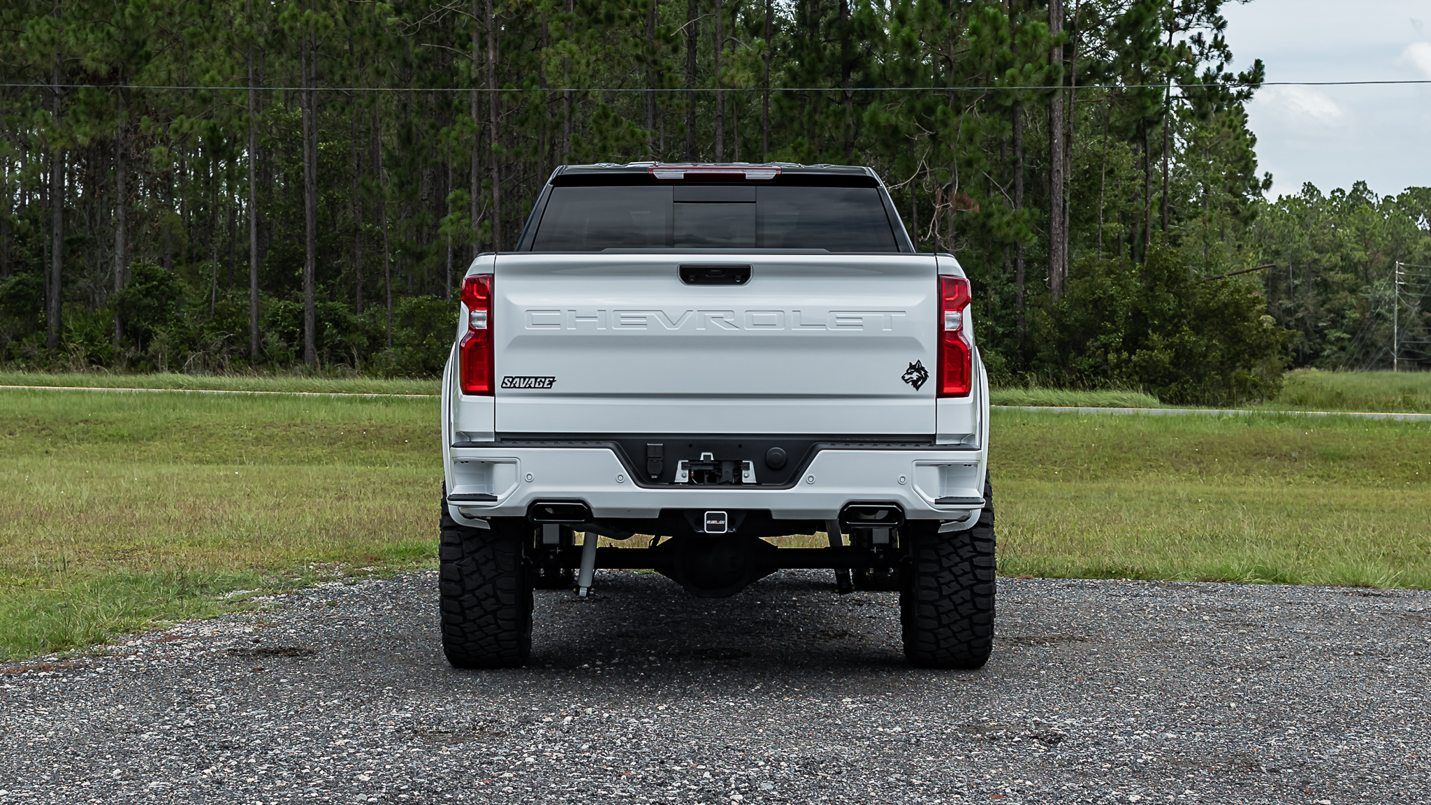 Chevy 1500 Savage Summit White