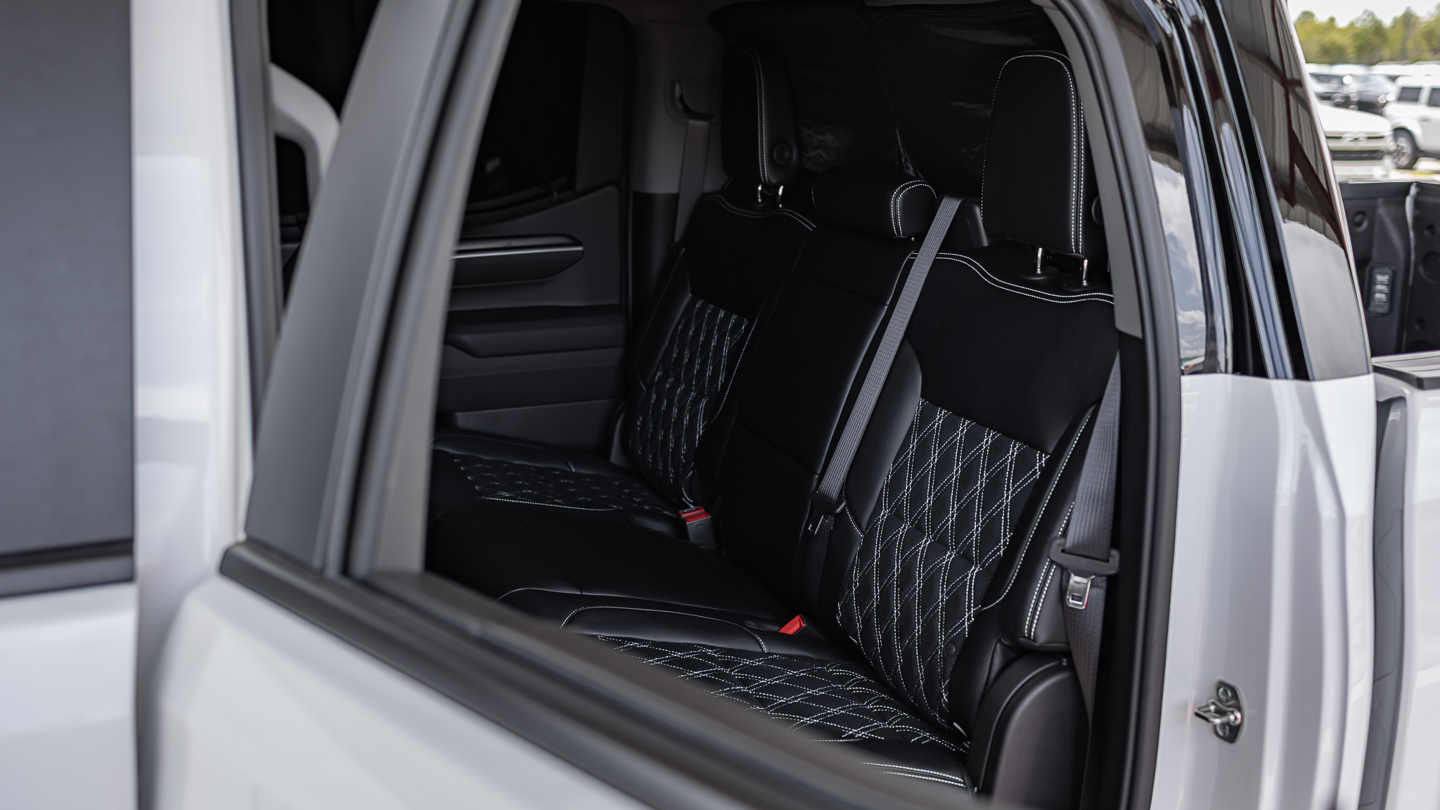 Chevy 1500 Savage Summit White