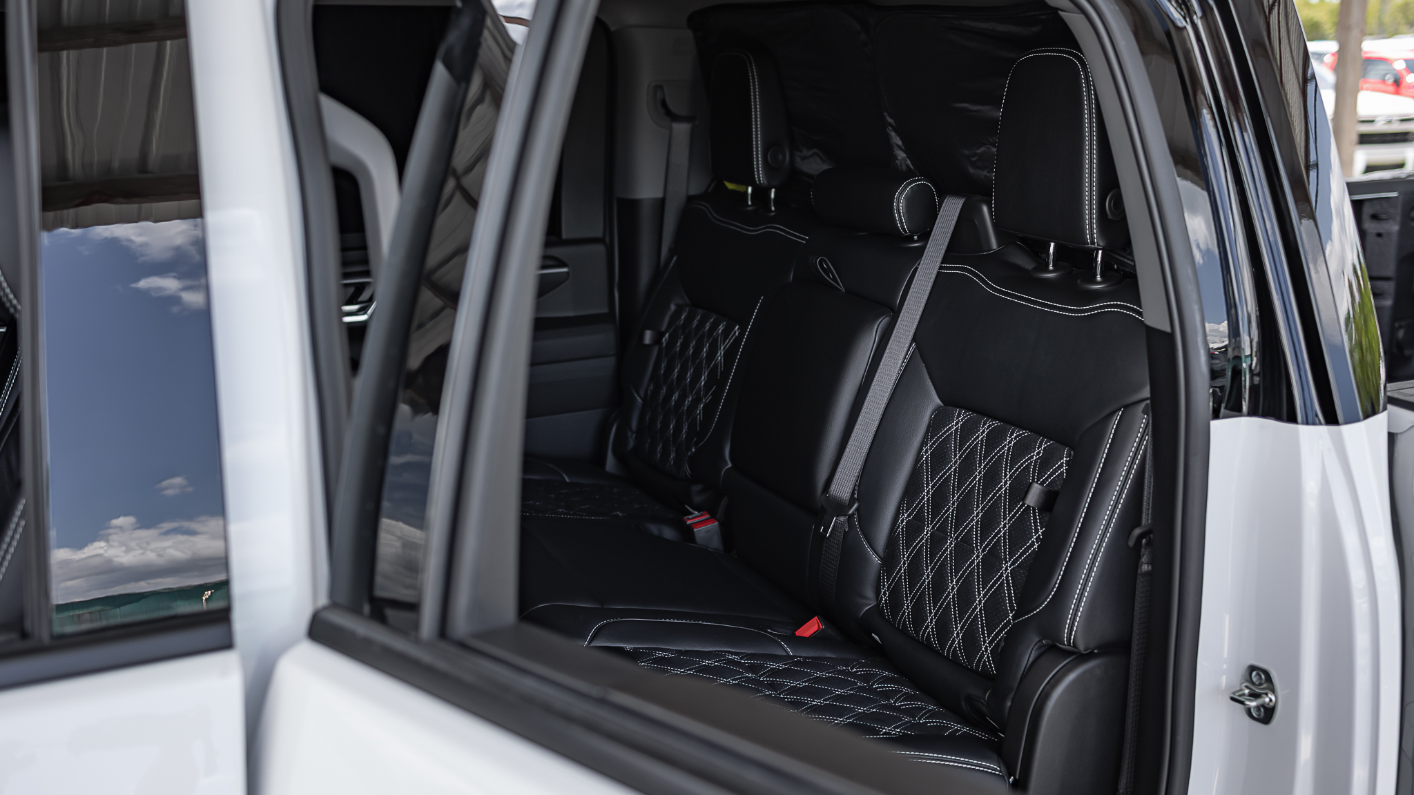 Chevy 2500 Savage Summit White Interior
