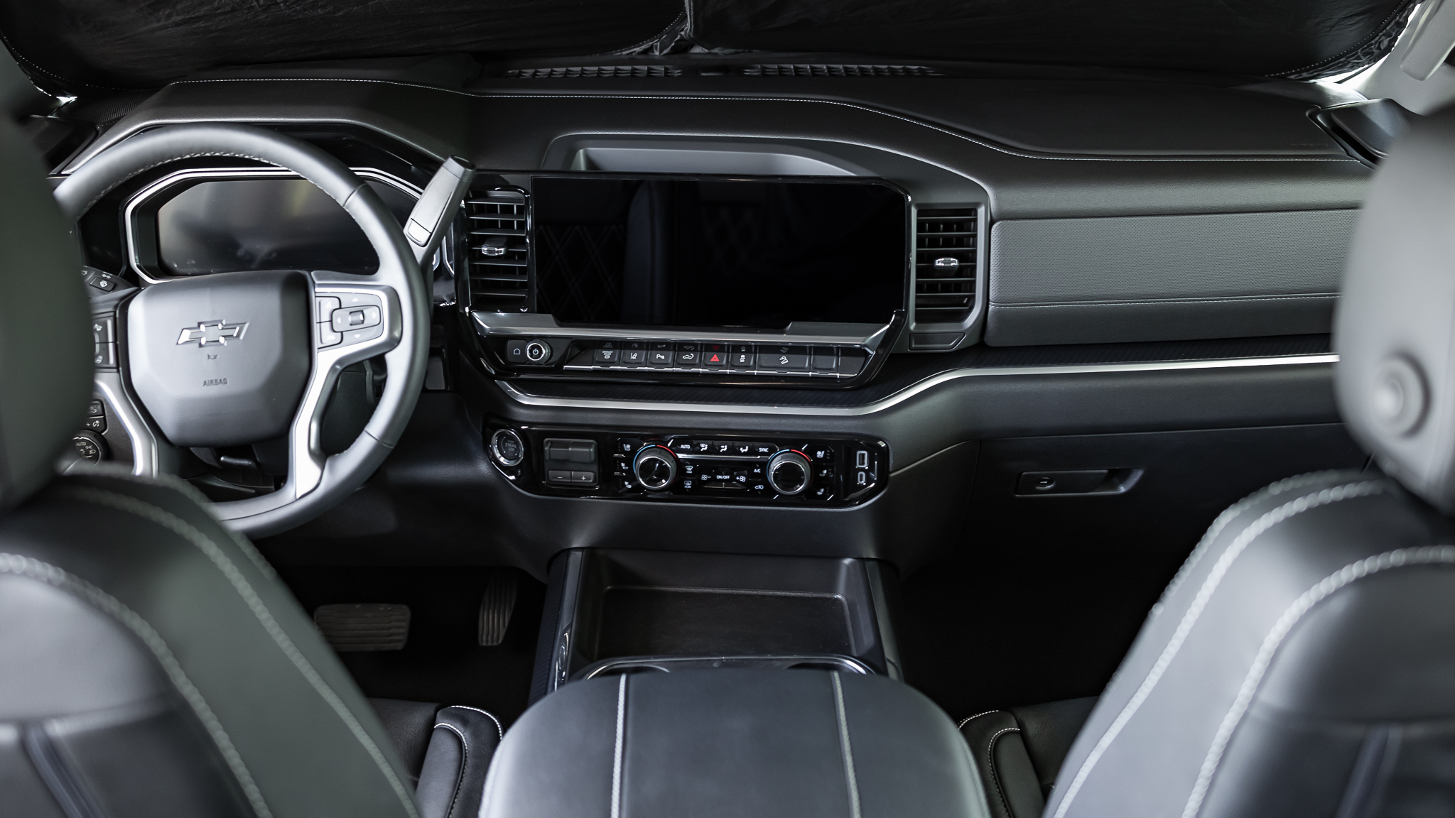Chevy 2500 Savage Summit White Interior