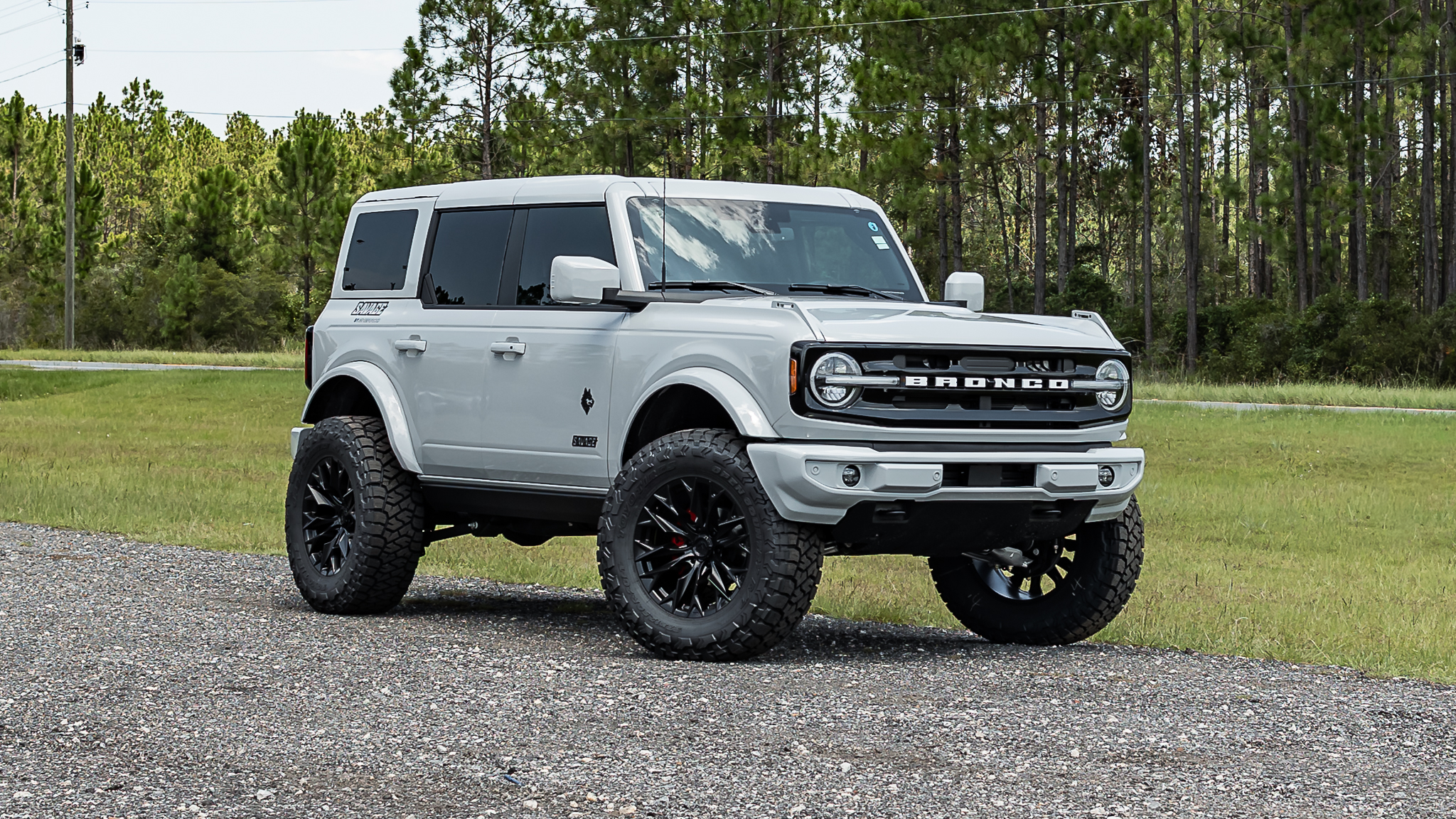 Ford Bronco Savage Avalanche