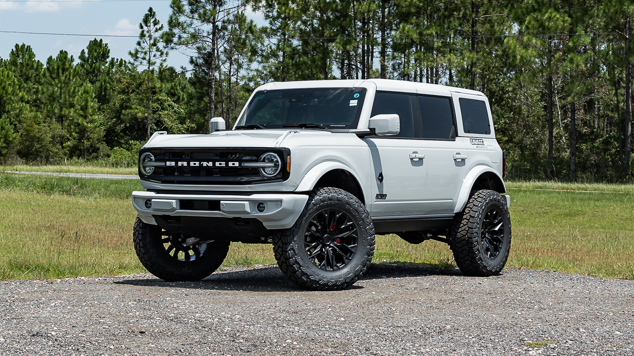Ford Bronco Savage Avalanche