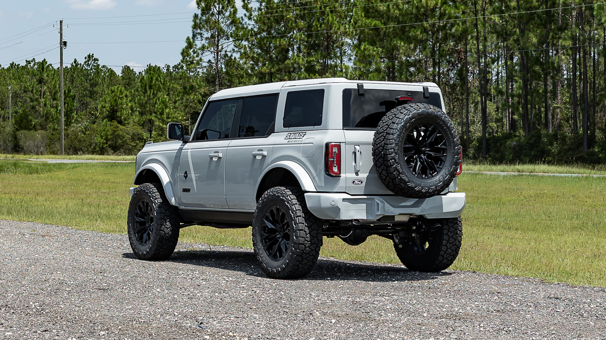 Ford Bronco Savage Avalanche