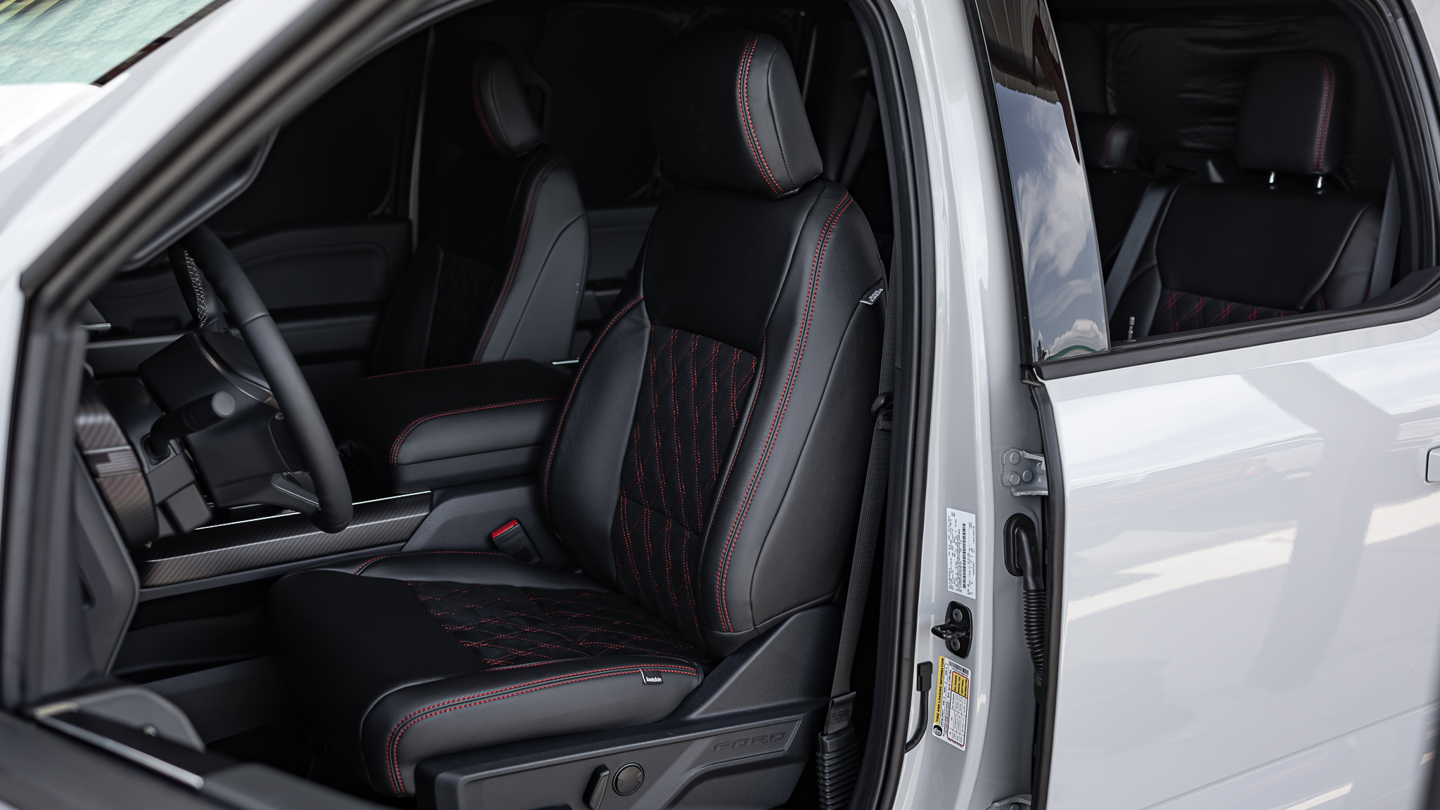 Ford F-150 Savage Avalanche