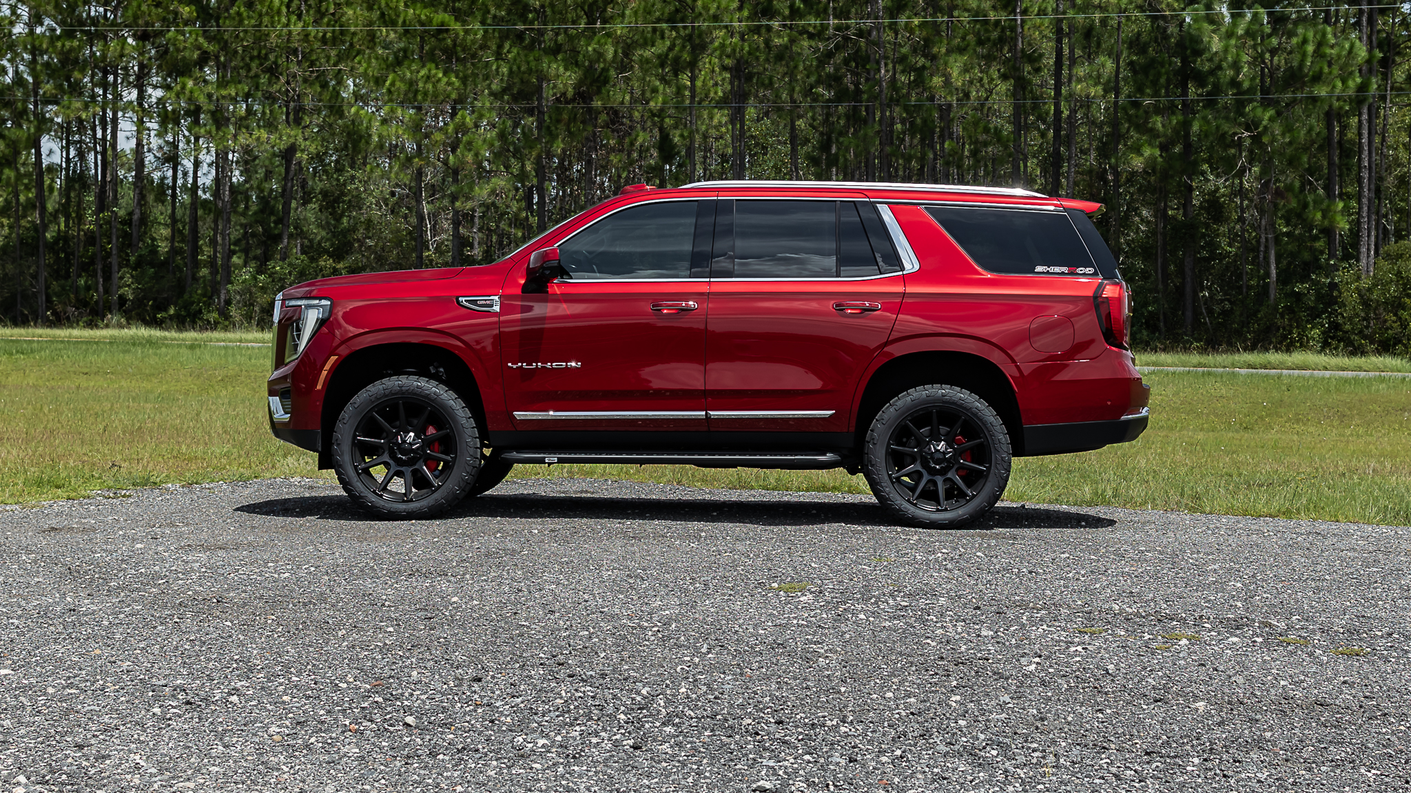 GMC Yukon Volcanic Red
