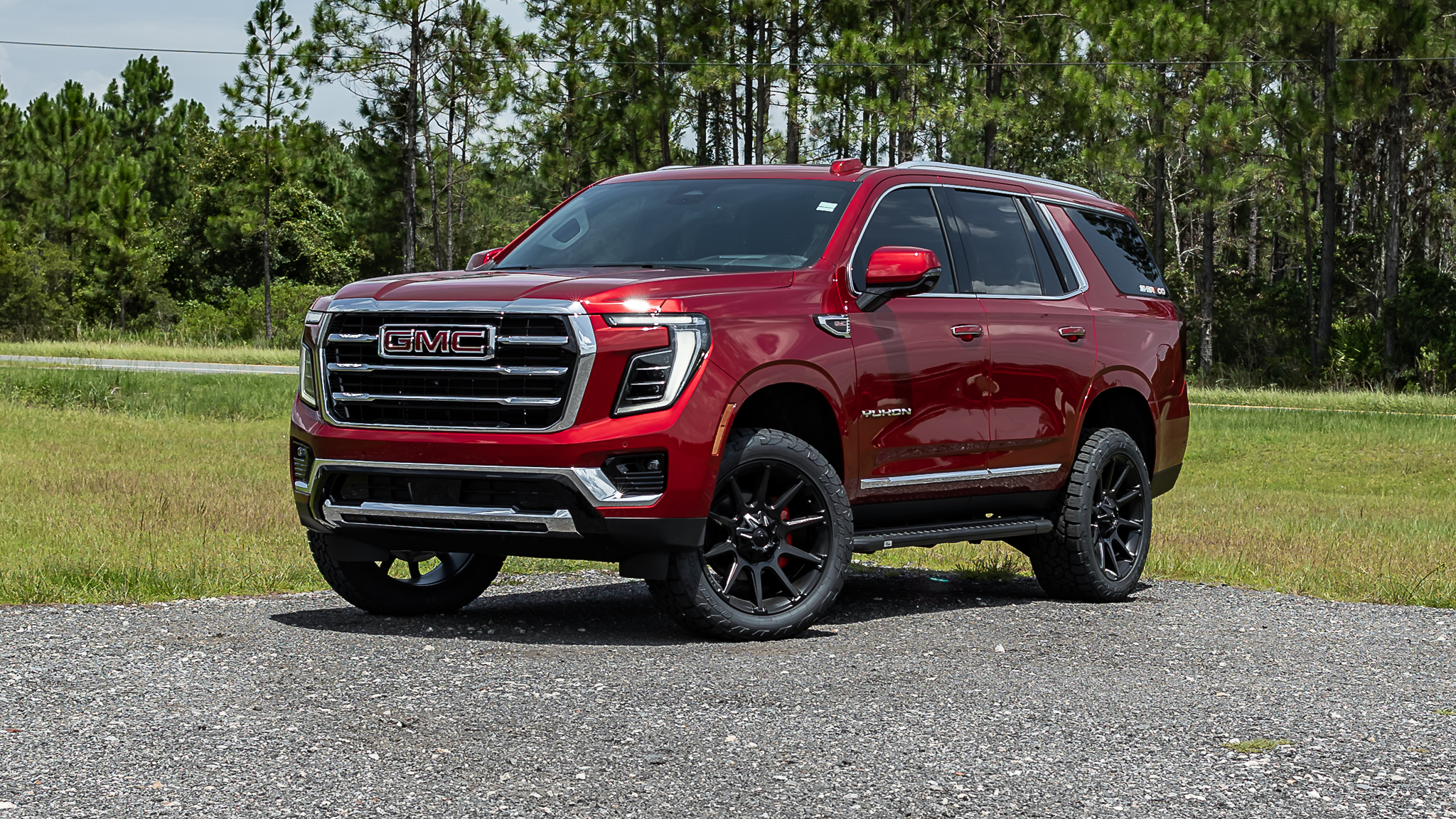 GMC Yukon Volcanic Red