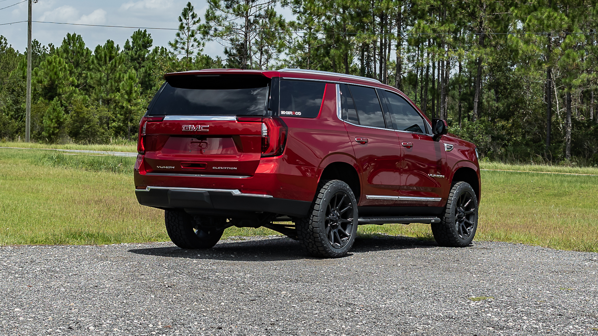 GMC Yukon Volcanic Red