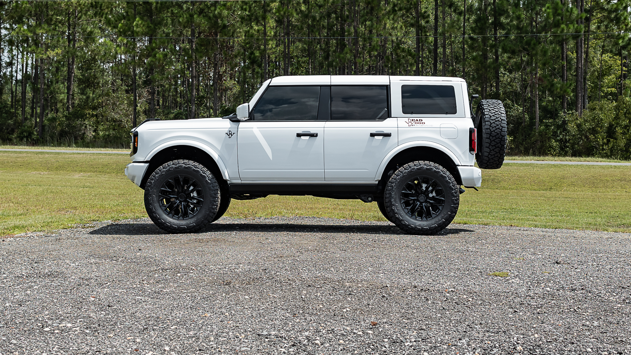 Ford Bronco Deadwood Oxford White