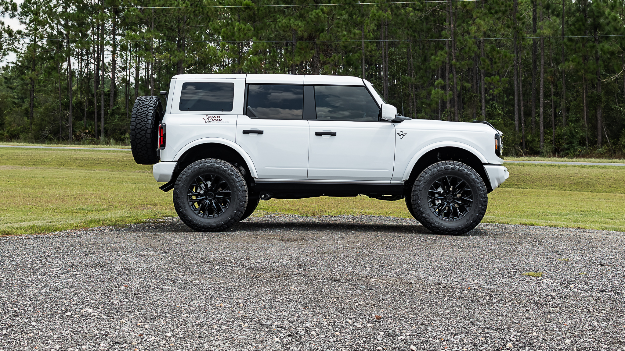Ford Bronco Deadwood Oxford White