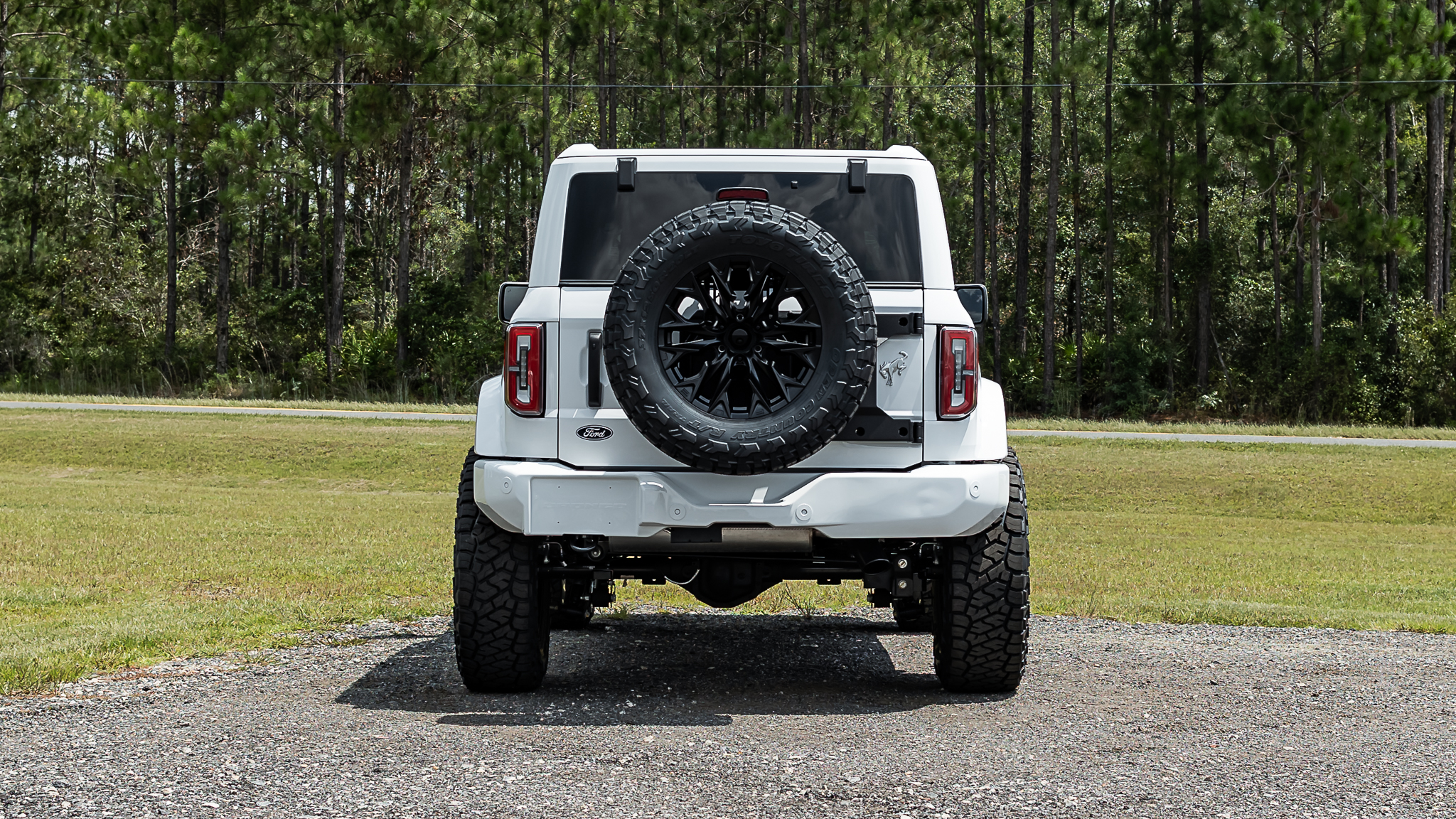 Ford Bronco Deadwood Oxford White