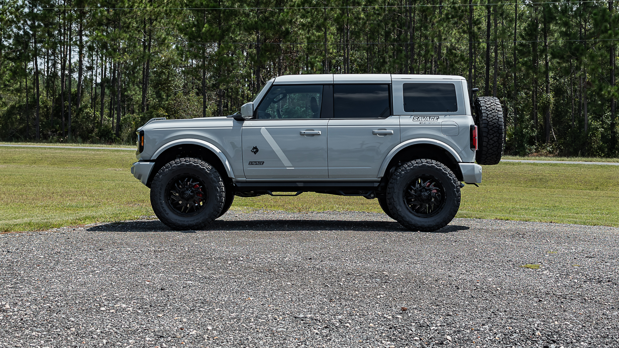 Ford Bronco Savage Avalanche