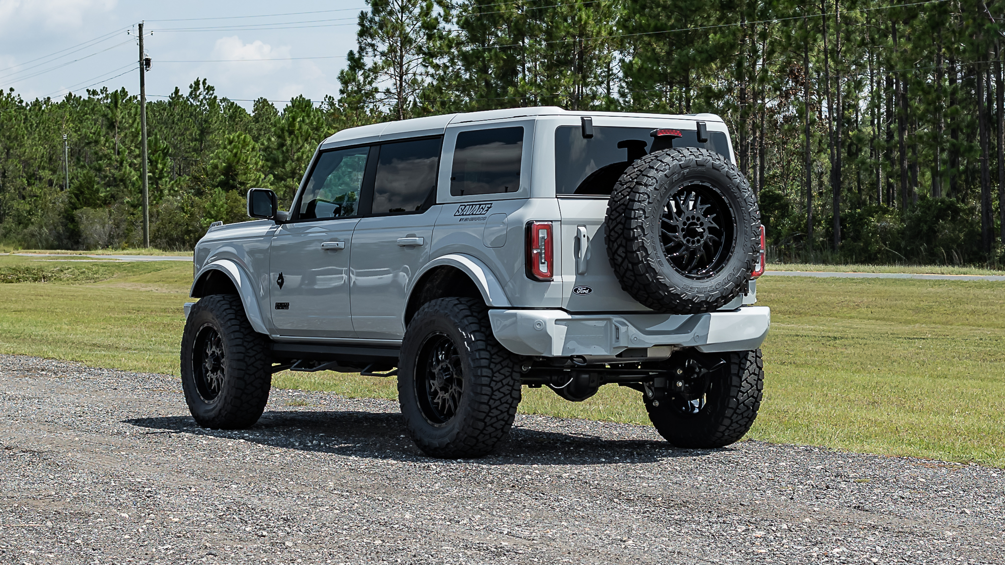 Ford Bronco Savage Avalanche