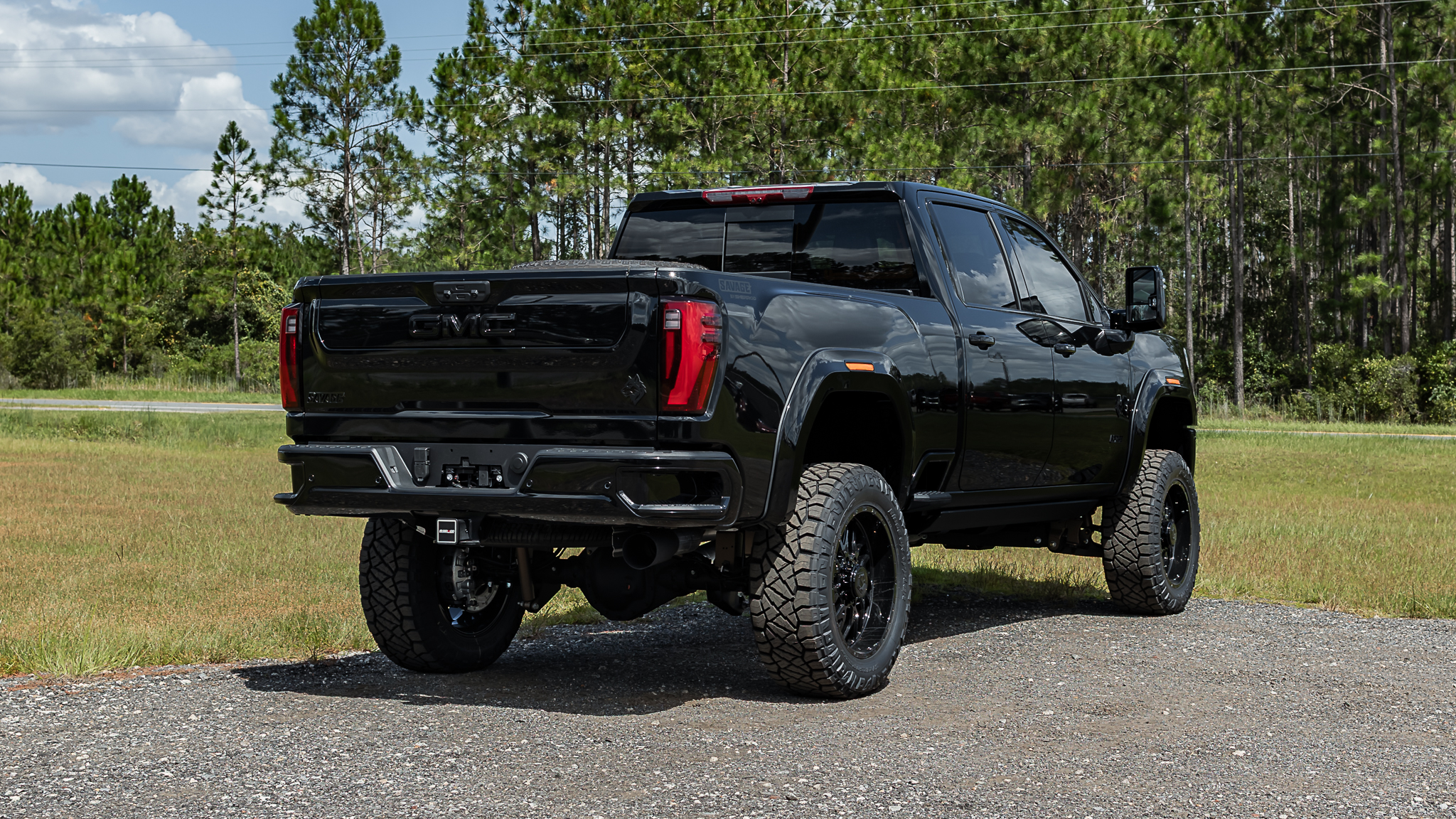 GMC 2500 Savage Onyx Black