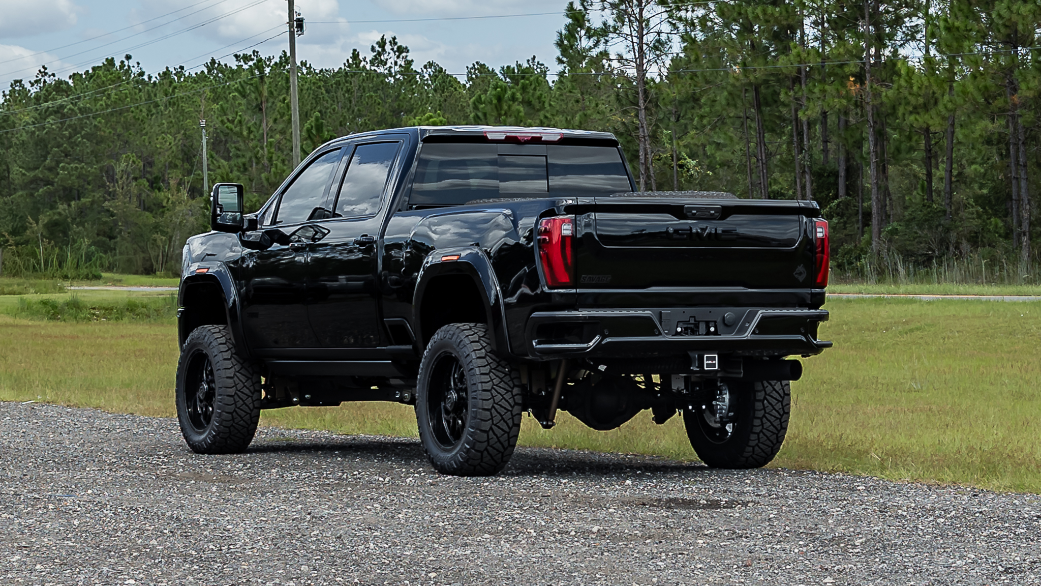 GMC 2500 Savage Onyx Black
